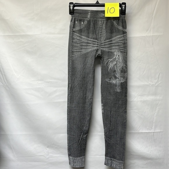 CHUNS stretchy fashion leggings.  Bundle and save.  One size fits most. - Picture 10 of 14